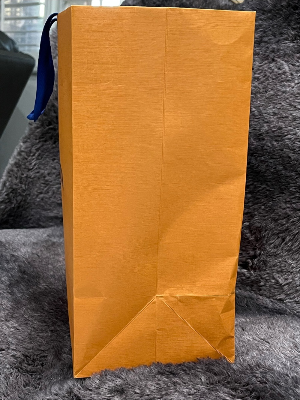 Authentic Louis Vuitton Orange Shopping Bag with Blue Ribbon Handles - Picture 3 of 11
